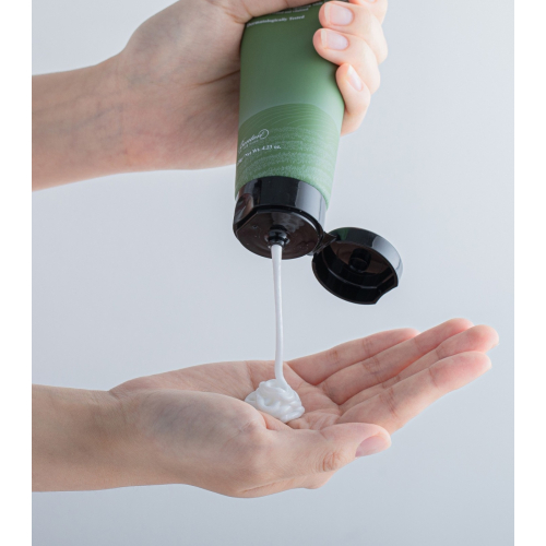 Benton - Schiuma Detergente Deep Green Tea