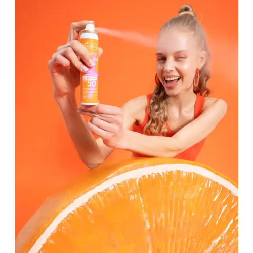 Bielenda - *Recharge* - Spray viso illuminante SPF50