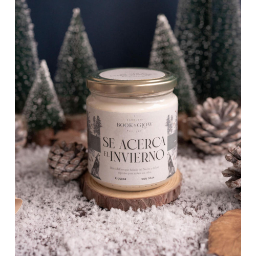 Book and Glow - *Mundos Extraordinarios* - Candela di soia - Se Acerca El Invierno