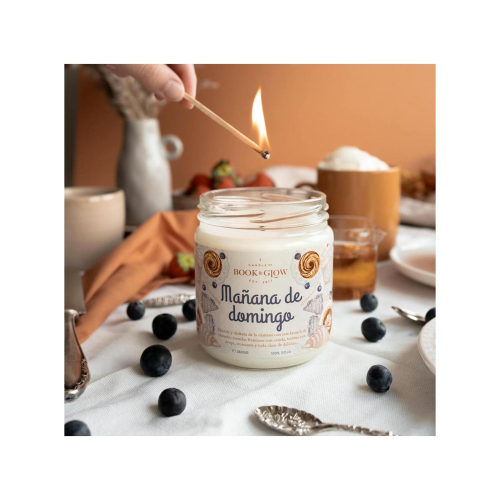 Book and Glow - *Perfect Moments* - Candela di soia - Mañana de domingo