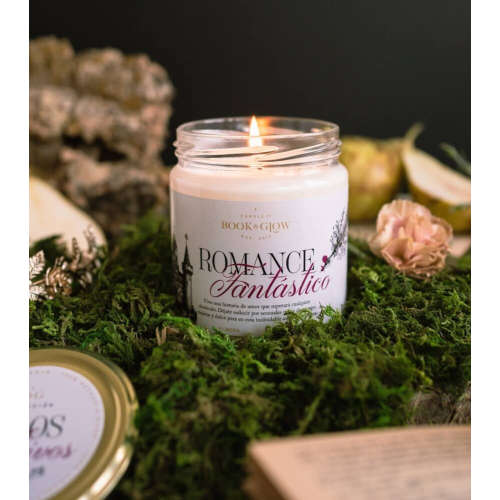 Book and Glow - *Perfect Moments* - Candela di soia - Romanticismo fantastico