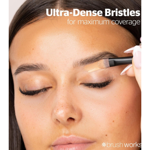 Brushworks - Pennello per occhi Flat Eye - Nº 18