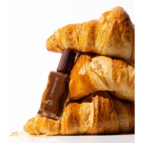 Catrice - *Autumn Delights* - Lucidalabbra Sweet Treat Lip Glaze - C02: Fresh Baked Croissant