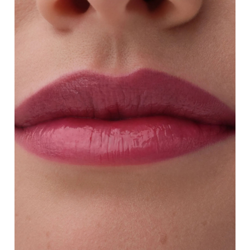 Catrice - Balsamo labiale Bare Glow - 030: Dark Ruby Red