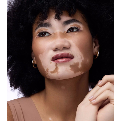 Catrice - Balsamo per le labbra Butter Drippin - 040: Bisou Bisou