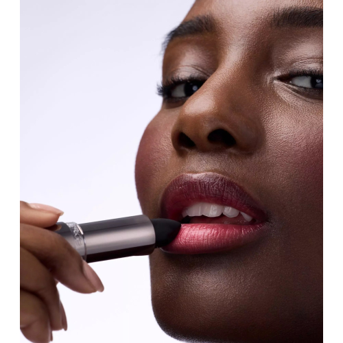 Catrice - Balsamo per le labbra Dark Ruby Glow