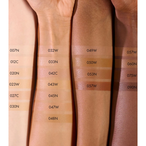 Catrice - Base di trucco illuminante Skin Like - 032W