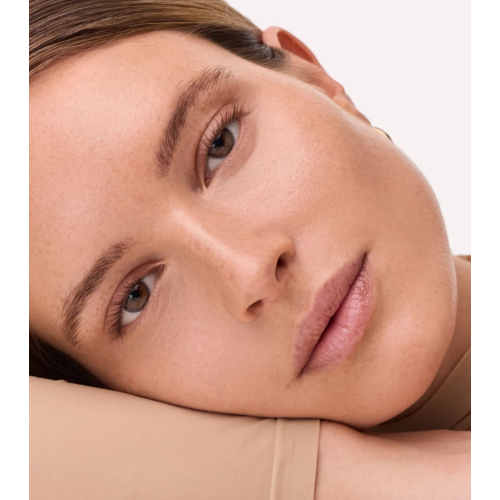 Catrice - Base di trucco illuminante Skin Like - 033N