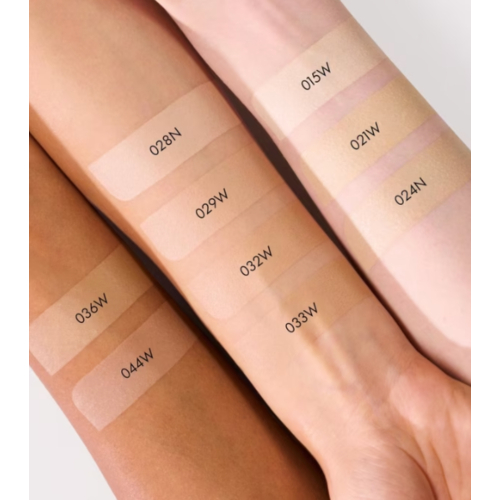 Catrice - *Glass Cloud* - Base trucco Invisible Cover Cushion Foundation - C024N