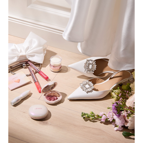 Catrice - *Brides & Besties* - Illuminante corpo in polvere Dream Cushion