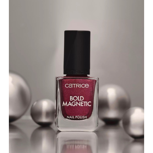 Catrice - Smalto magnetico Bold Magnetic - 010: Love At First Pull
