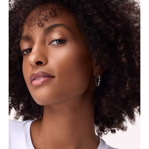 Catrice - Illuminante liquido More Than Glow - 030: Golden Silk