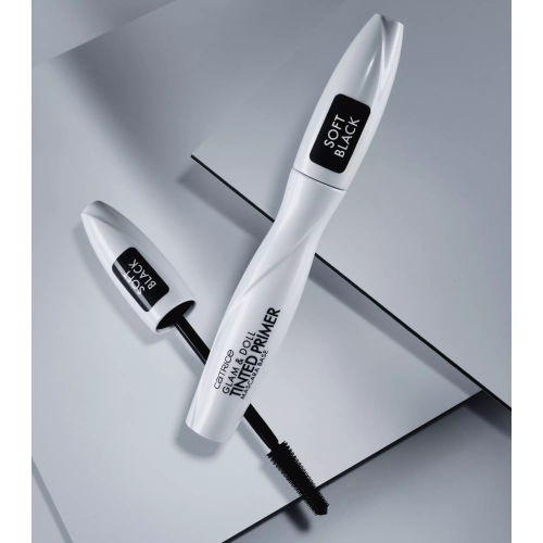 Catrice - Primer per mascara colorato Glam & Doll