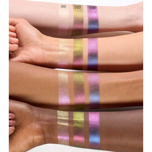 Catrice - Ombretto singolo Prismatic Shift - 020: Berry Blaze