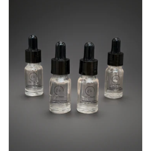 Clara Cervera - Trattamento intensivo di esosomi e multipeptidi