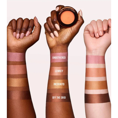 Danessa Myricks - Yummy Skin Blurring Balm Powder Lowlighter - Off The Grid