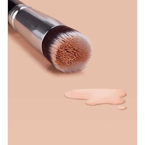 Eigshow - Pennello Kabuki piatto F614