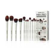 Eigshow - *Mua Pro* - Set di 18 pennelli per il trucco