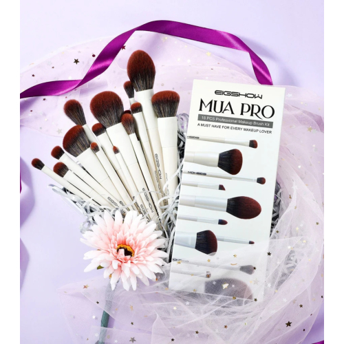 Eigshow - *Mua Pro* - Set di 18 pennelli per il trucco
