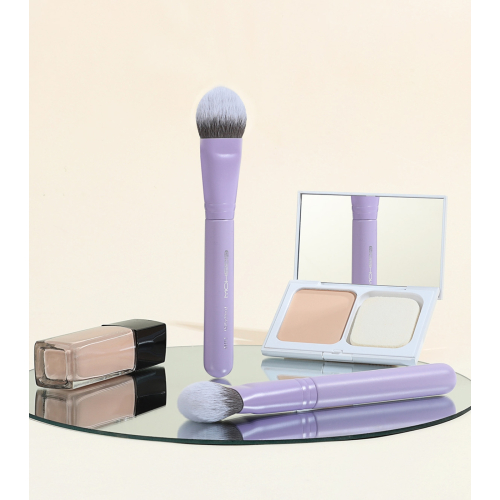 Eigshow - *Purple* - Pennello per fondotinta - F628P