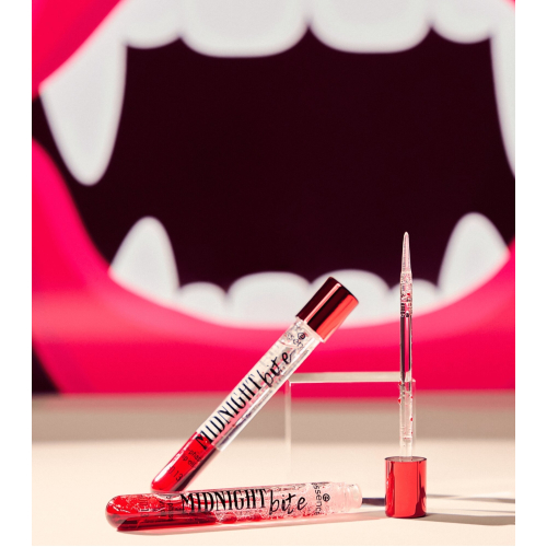 essence - Olio per labbra Midnight Bite