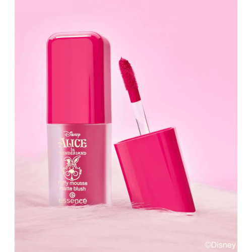 essence - *Alice in Wonderland* - Blush in Mousse Opaco - 02: So Paw-Dorable
