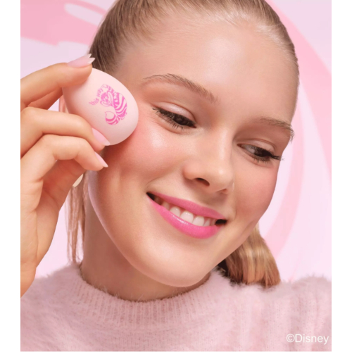 essence - *Alice in Wonderland* - spugnetta per il trucco colour-changing