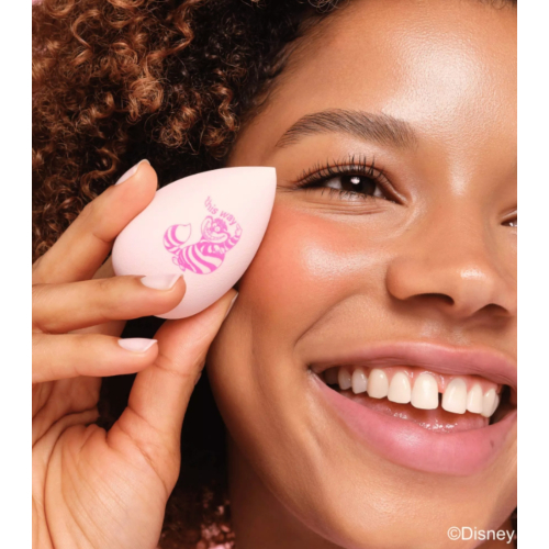 essence - *Alice in Wonderland* - spugnetta per il trucco colour-changing