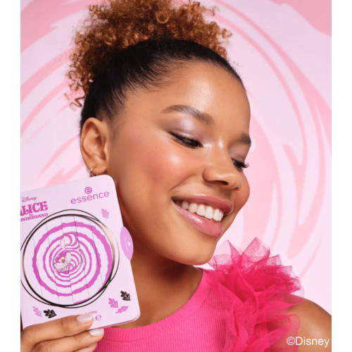 essence - *Alice in Wonderland* - Palette di ombretti - 01: All Smiles Here