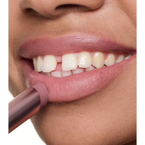 essence - Bálsamo labiale Blur Soufflé - 04: Nude Mauve
