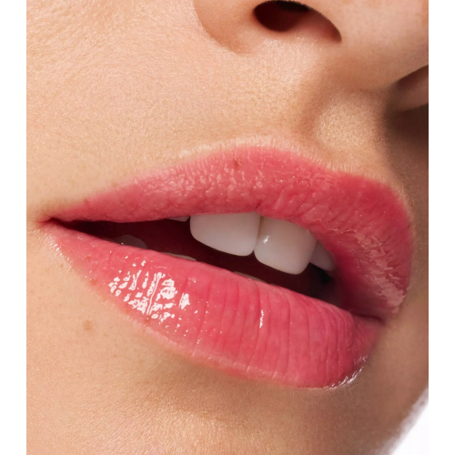 essence - Lucidalabbra Chili Bomb - 01: Strawberry Salsa