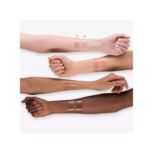 essence - Lucidalabbra rimpolpante Extreme Shine - 11: Power of nude