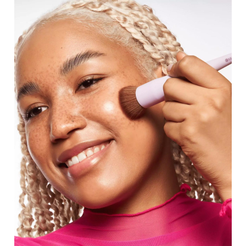 essence - Pennello per il viso Skunk