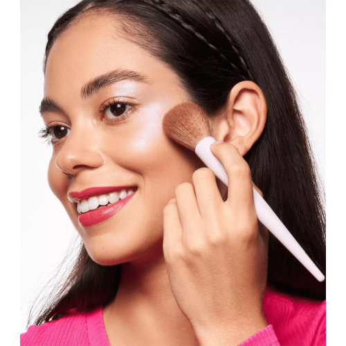 essence - Pennello per fard e illuminante