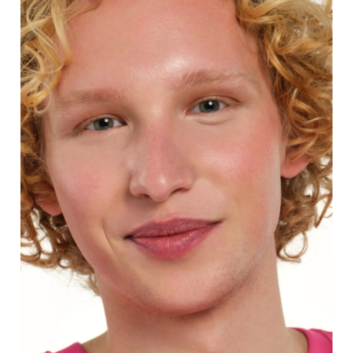 essence - Correttore Silky Blur Hydrating Longwear - 130