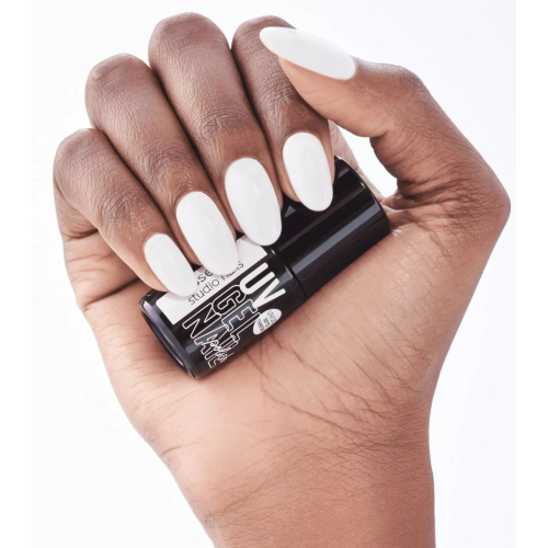 essence - *UV Gel Nail* - Smalto per unghie - 01: WHITE all night