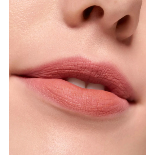 essence - Rossetto opaco dal finish sfumato BLUR soufflé - 02: Spice Filter