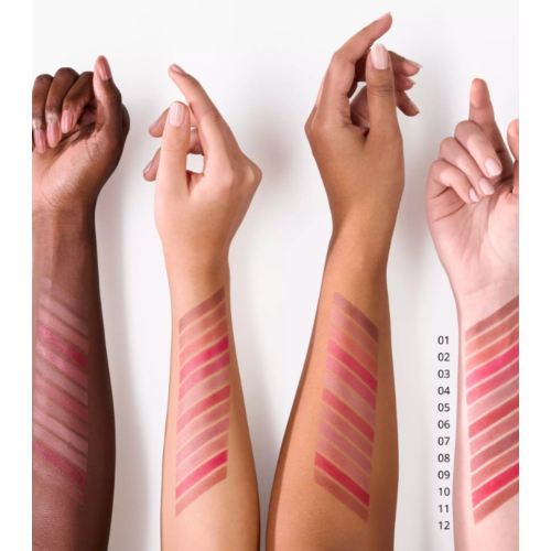 essence - Rossetto opaco dal finish sfumato BLUR soufflé - 06: Pillow Talking