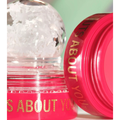 essence - *Nuts About You* - Balsamo labbra colorato - Pirouette Of Hazelnuts