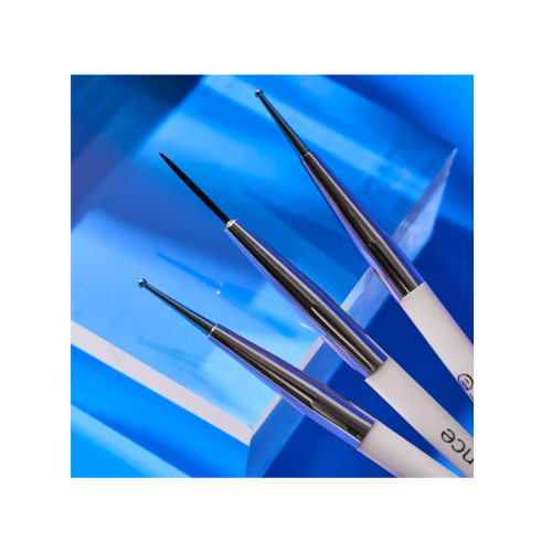 essence - Pennello e perforatore per nail art Nail Art Duo