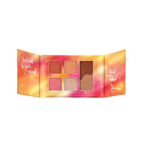 essence - Set trucco Feel Good Club