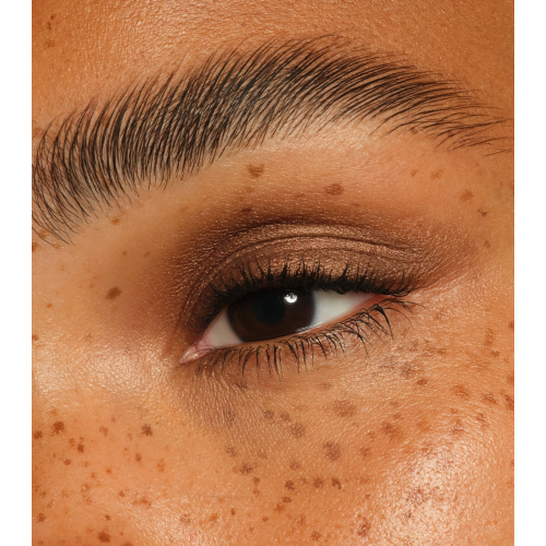 essence - Ombretto in stick Blur Nude - 08: Cocoa Crush