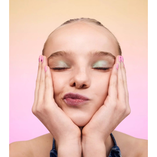 essence - *Superman* - Palette di ombretti - 02: Join the league