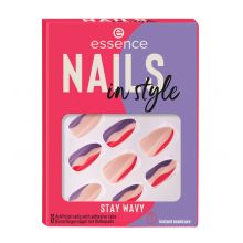 essence - Unghie finte Nails in Style - 13: Stay Wavy
