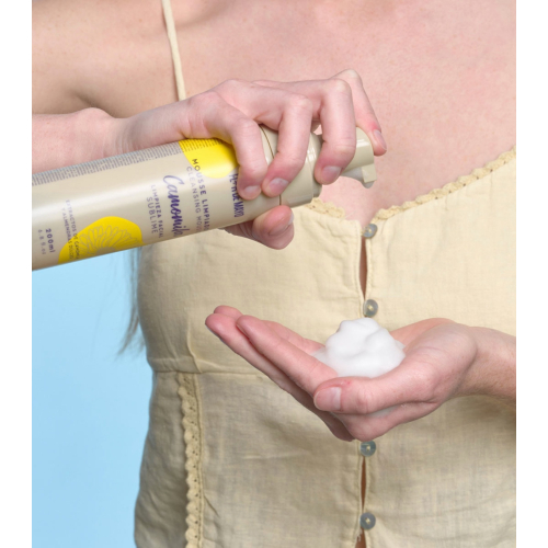 Flor de Mayo - Sublime mousse detergente viso alla camomilla