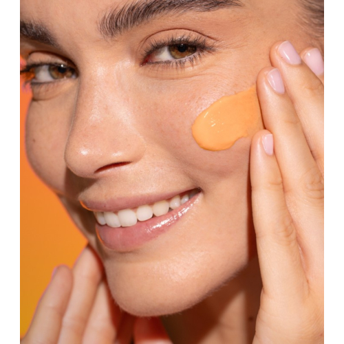 Freshly Cosmetics - Crema viso idratante alla vitamina C