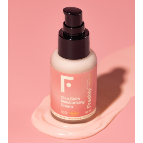 Freshly Cosmetics - Crema Giorno Idratante Centella Asiatica CICA Calm - Pelle secca e sensibile