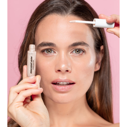 Freshly Cosmetics - Illuminante liquido Iridescent Glow - White Cloud