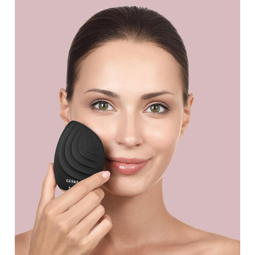 GESKE - Sonic Spazzola massaggiante e per la pulizia del viso 5 in 1 - Oro nero