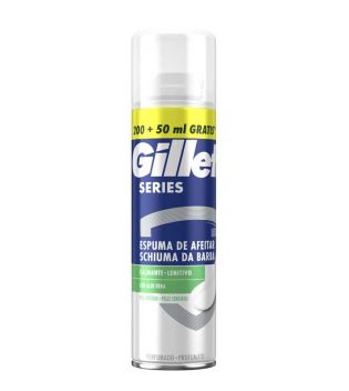 Gillette - *Series* - Schiuma da barba lenitiva - Aloe Vera
